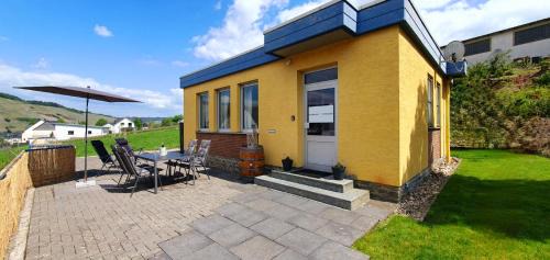 Brauneberg House | Ferienhaus Moselnest -Brauneberg - freistehend - klimatisiert