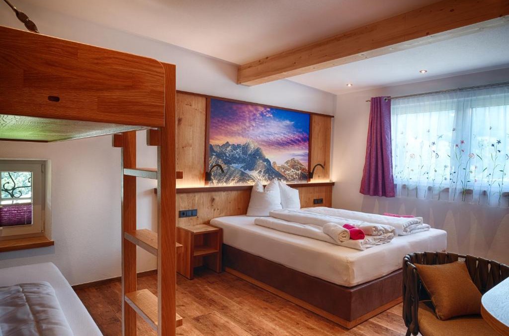 Leogang Bed & Breakfast | Ferienpension Bierbaumer