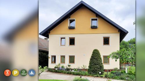 Neumarkt in Steiermark Apartment | Ferienwohnung - a Auszeit