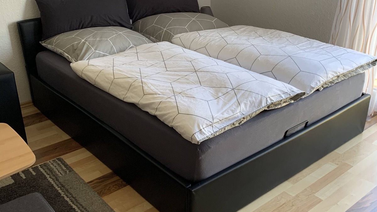 Dettingen an der Erms Apartment | Ferienwohnung, 36qm, 1 Wohn-/Schlafzimmer, max. 2 Erwachsene
