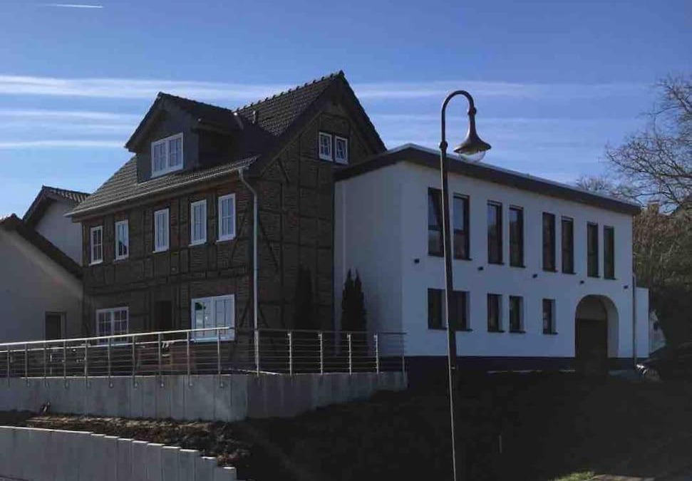 Merten Apartment | Ferienwohnung am Jenneberg mit KölnBonn- Ausblick