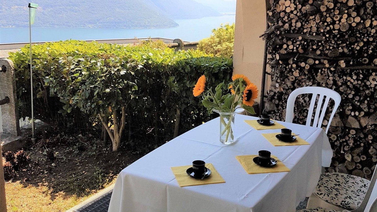Brissago Apartment | Ferienwohnung/app. für 4 Gäste mit 100m² in Brissago