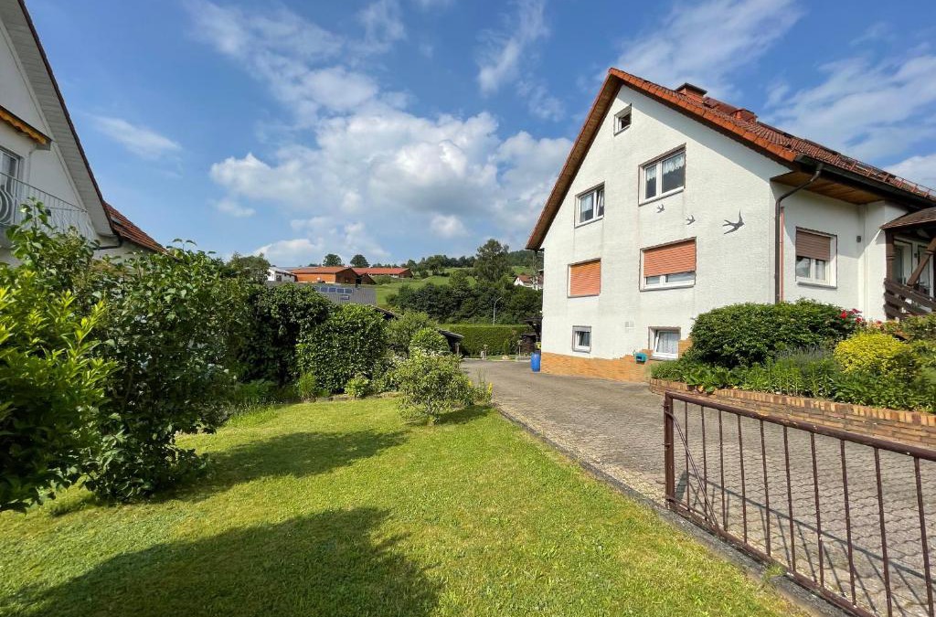Mernes Apartment | Ferienwohnung Katzenberg
