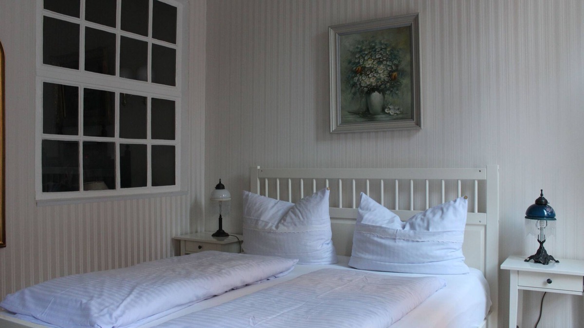 Leer Apartment | Ferienwohnung Gestiefelter Kater - Ferienwohnungen Märchenhaus Domke 15133