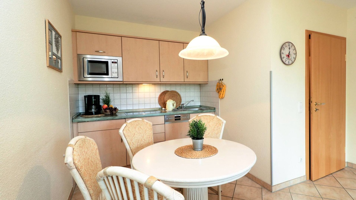 Ostseebad Wustrow Apartment | Ferienwohnung mit Terrasse in Zentraler Lage