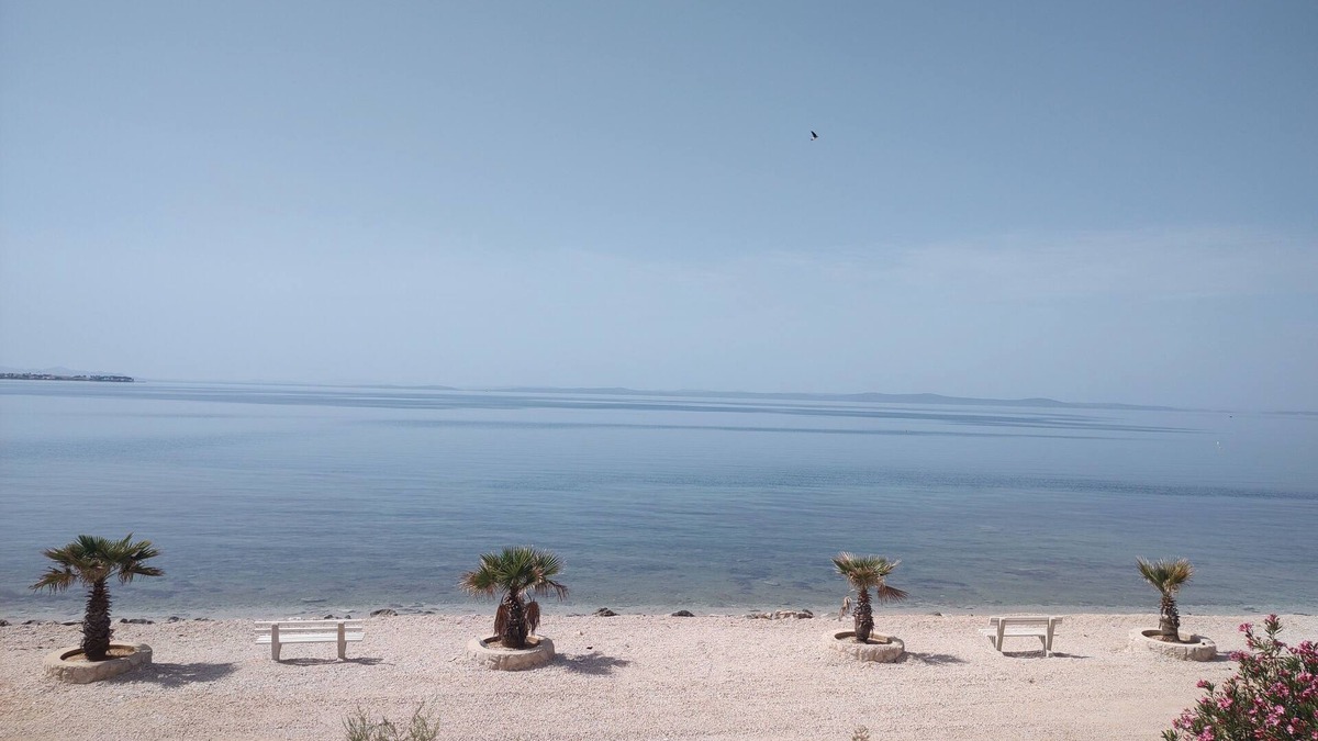 Vir Apartment | Ferienwohnung Direkt am Meer Erste Reihe Insel Vir 25km von Zadar