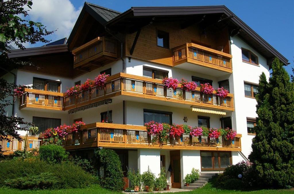 Hoefen Apartment | Ferienwohnung Dreer