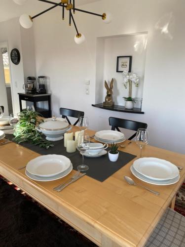 Poppenhausen Apartment | Ferienwohnung Ebersburg