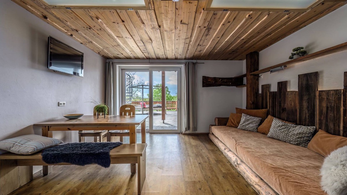 Hengersberg Apartment | Ferienwohnung "enzian"