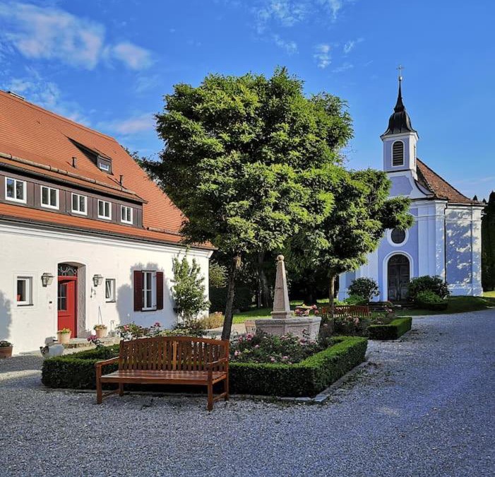 Diessen am Ammersee Apartment | Ferienwohnung Gutshof in Seenähe