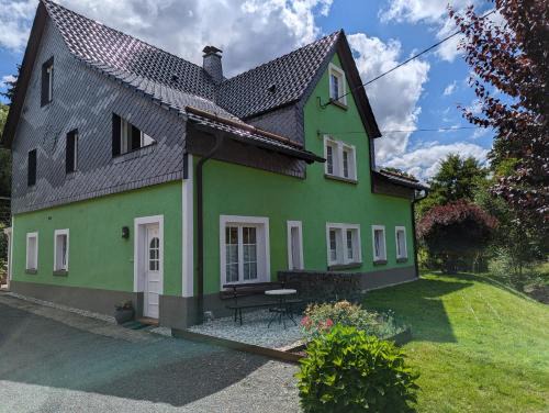 Zschadraß Apartment | Ferienwohnung grünes Haus Colditz