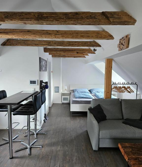 Altenerding Apartment | Ferienwohnung Klettham