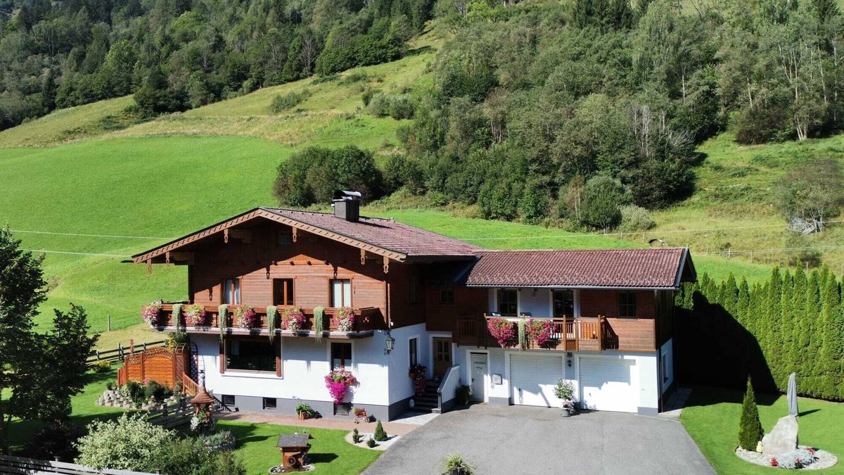 Bruck an der Grossglocknerstrasse Apartment | Ferienwohnung Lederer - Urlaub im Salzburger Land