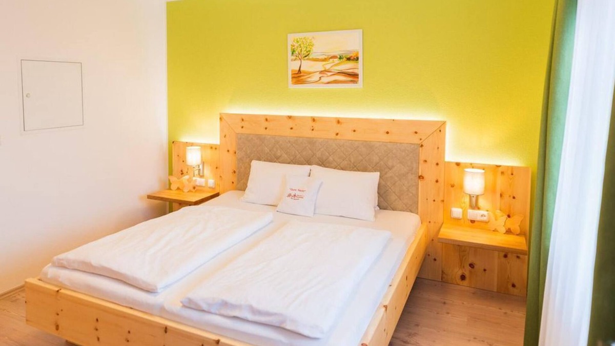 Loipersdorf bei Fuerstenfeld Apartment | Ferienwohnung mit Terrasse - Gästehaus Bergbrunnen