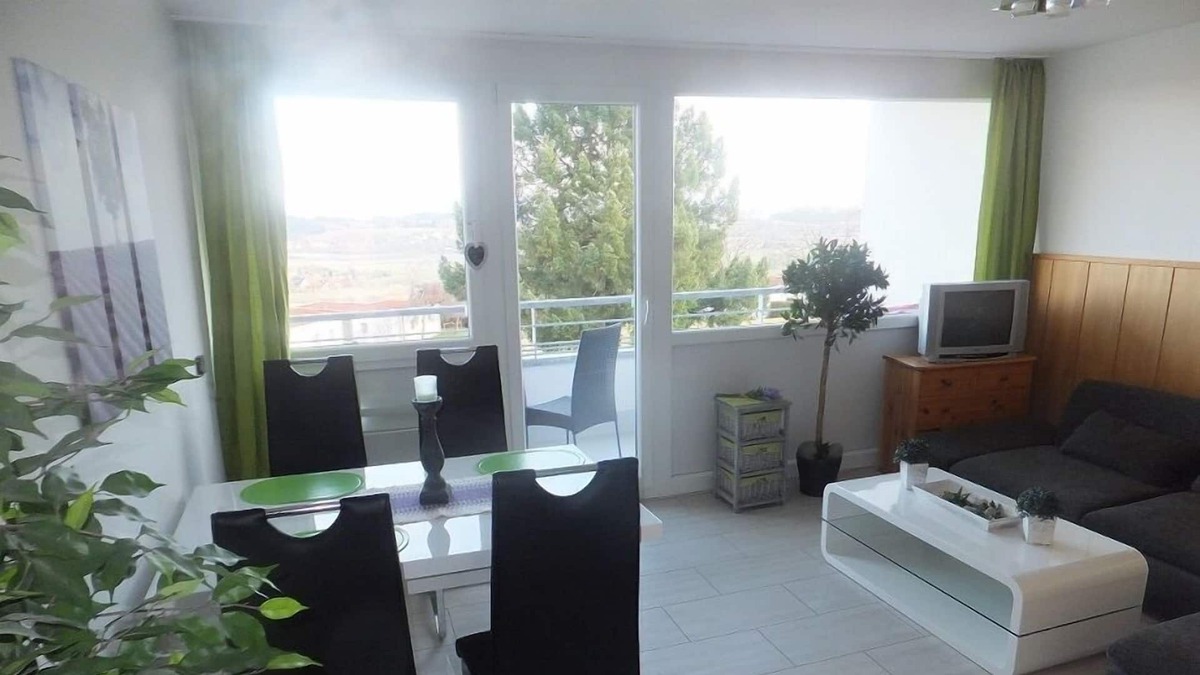 Markdorf Apartment | Ferienwohnung mit 43 qm, 1 Schlafzimmer, für maximal 4 Personen