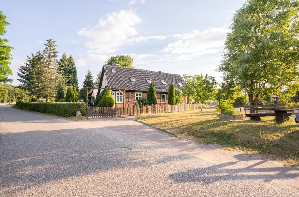 Oberhavel Apartment | Ferienwohnung Schmidt in Altglobsow