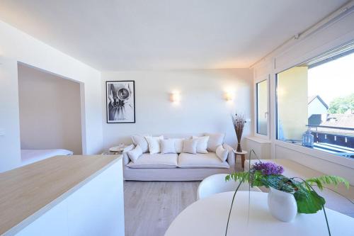 Weissbach Apartment | Ferienwohnung Sonnendeck mit Bergblick