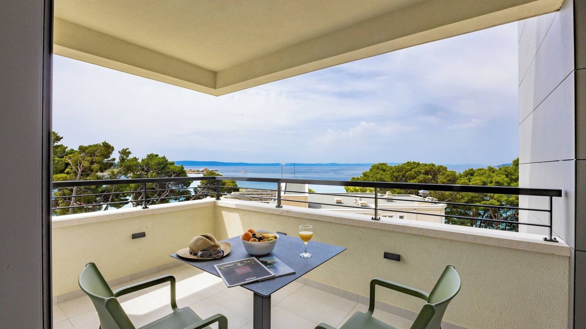 Makarska Apartment | Ferienwohnung Sunrise Direkt am Strand in Makarksa mit 2 Schalfzimmern