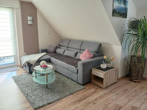 Sulzheim Apartment | Ferienwohnung Vögnitz
