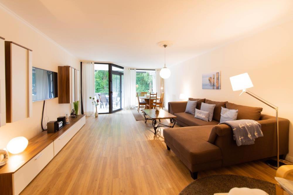 Alt-Travemunde/Ronnau Apartment | Ferienwohnung Villa Miramare