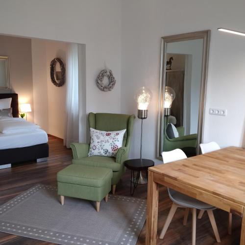 Tittmoning Apartment | Ferienwohnung WohlfühlEckerl