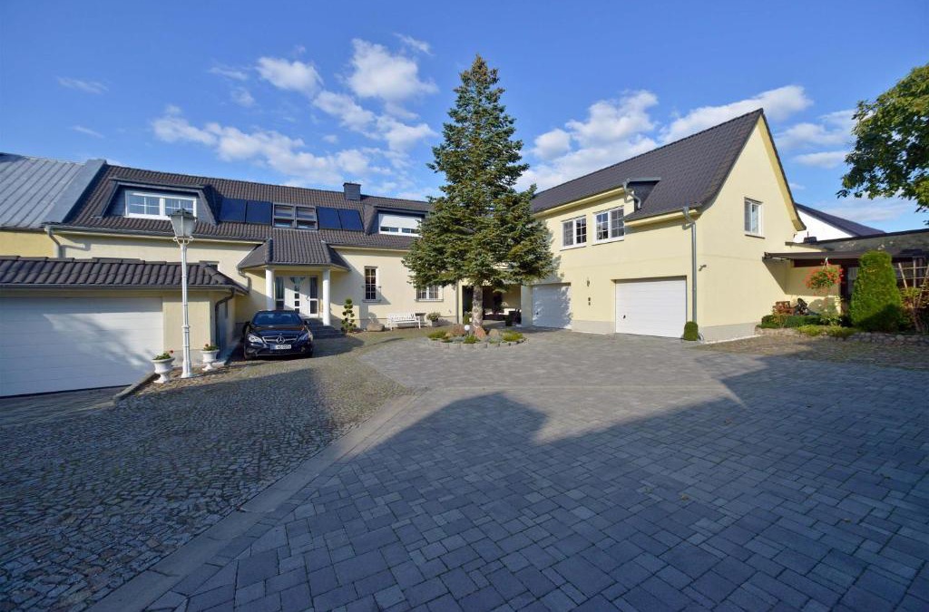Teltow Apartment | Ferienwohnungen Schön