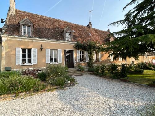 Villiers-sous-Mortagne Bed & Breakfast | ferme de la simonniere
