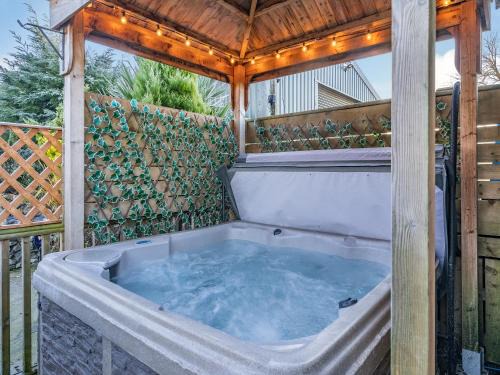 Poulton-le-Fylde House | Ferndale Bungalow