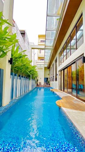 Boracay Island Hotel | Ferra Premier by JG