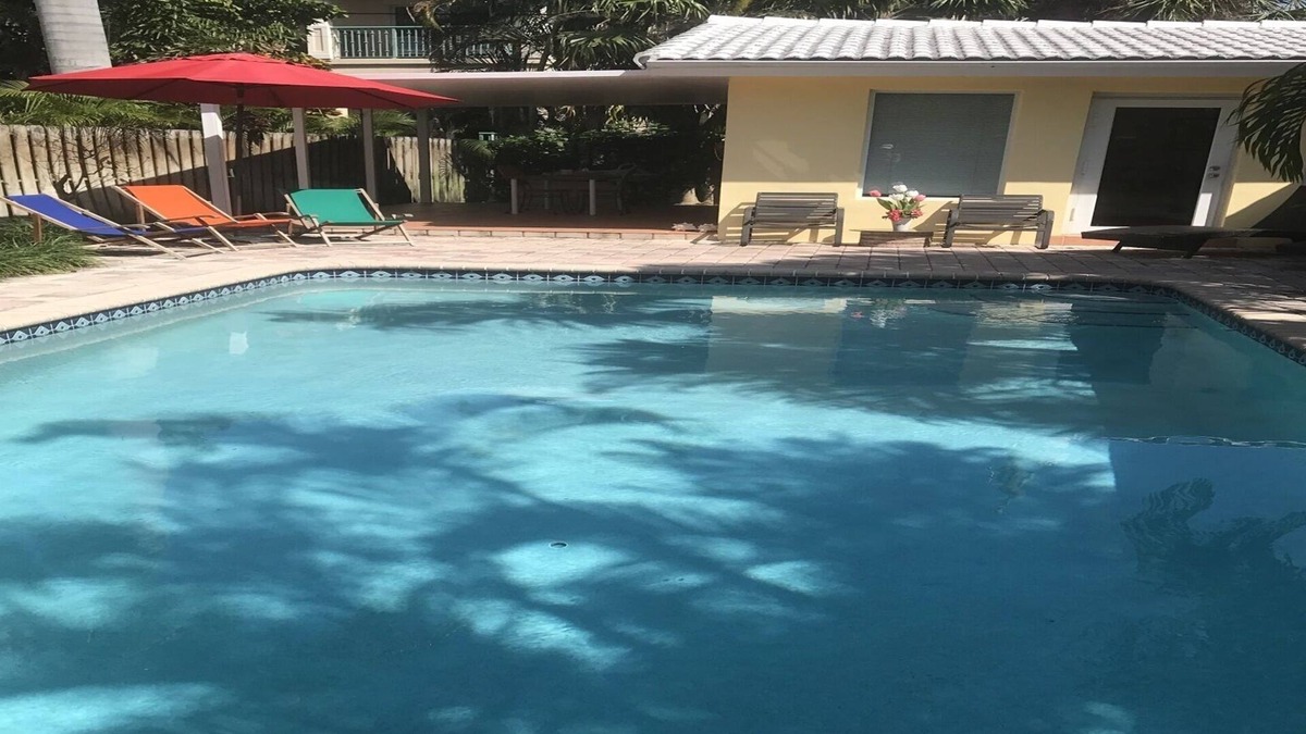 Lauderdale-by-the-Sea Villa | Few Minutes to the Beach 5 stars rating on airbnb