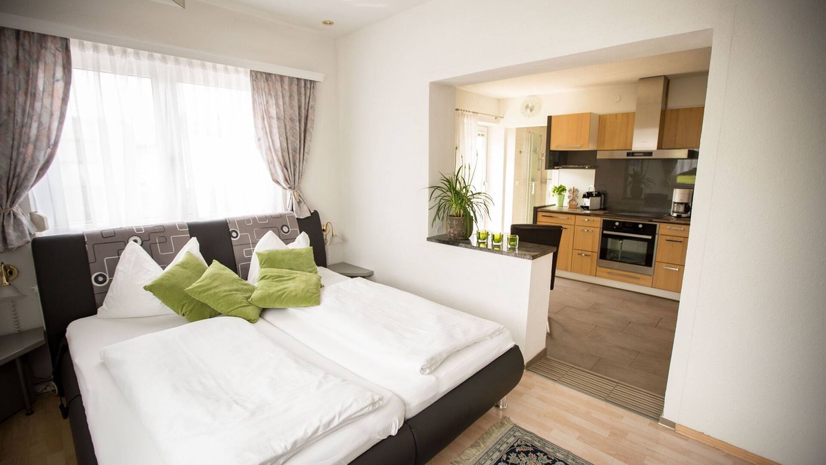 Schoerfling am Attersee Apartment | Fewo 1 de Luxe mit Balkon - Pension Knoll