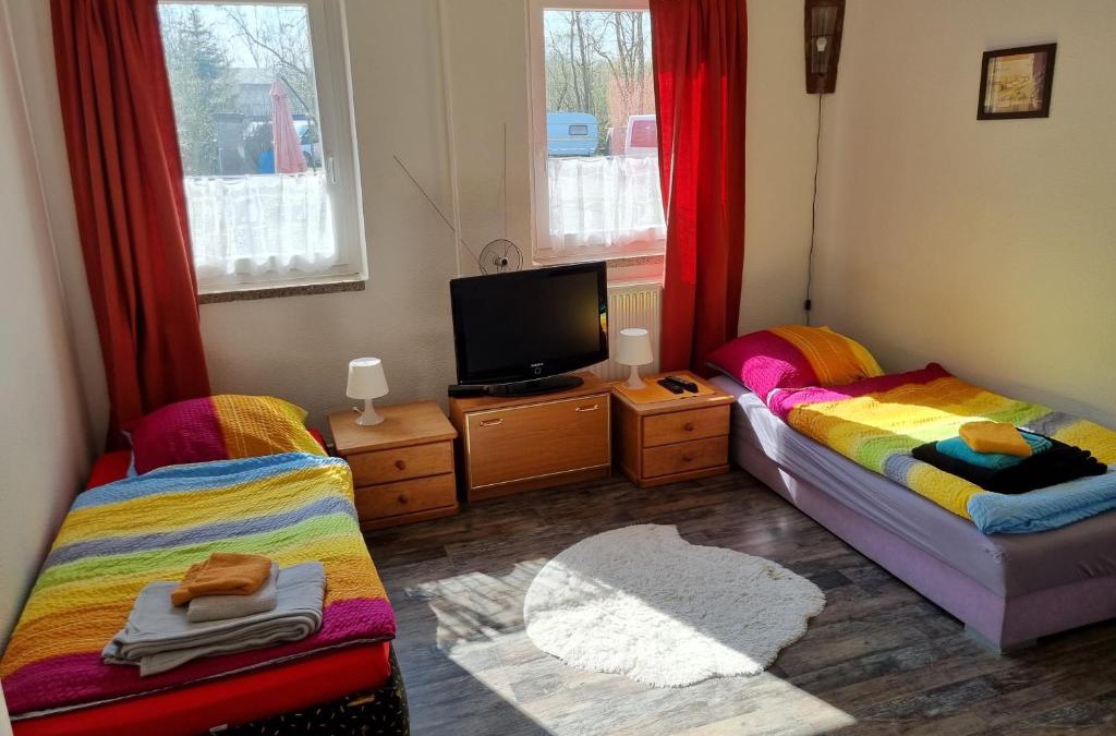 Neubeeren Apartment | FEWO NEUBEEREN