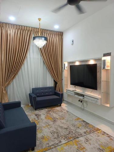 Sepang House | Fhiya Homestay Sepang