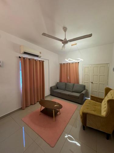 Trong House | FHS Homestay Trong Taiping