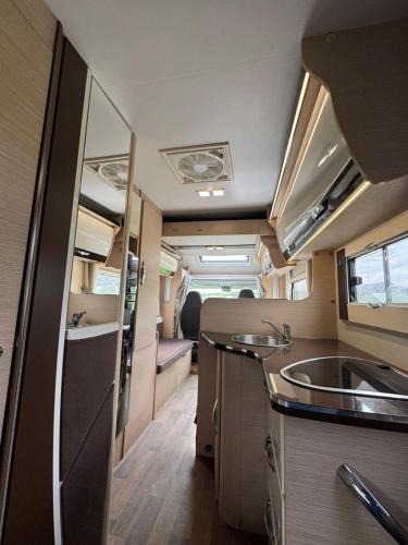 Hliðar House | Fiat Mc Louis Camper Van RV