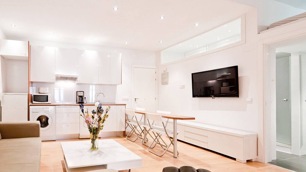 Malasana Apartment | FIBER WIFI - PLAZA DE ESPAÑA MALASAÑA DISTRICT - FULLY REFURBISHED