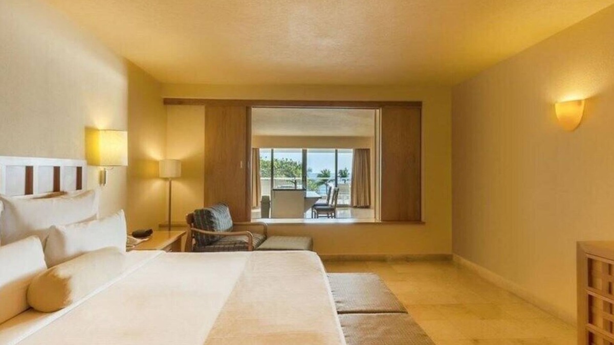 Costera Acapulco Condo | Fiesta Americana Villas Acapulco - 2 Bedroom