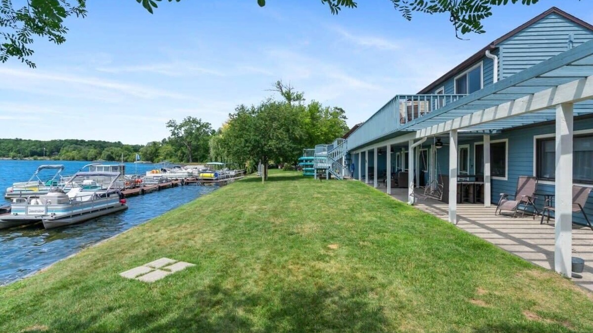 Mayfield Apartment | Fife Lake Lodge double apartment