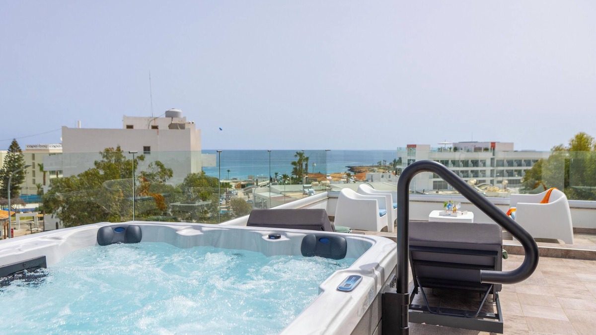 Protaras Villa | Fig Tree Bay Residences 5 Protaras, Central Protaras , Pool -Roof top