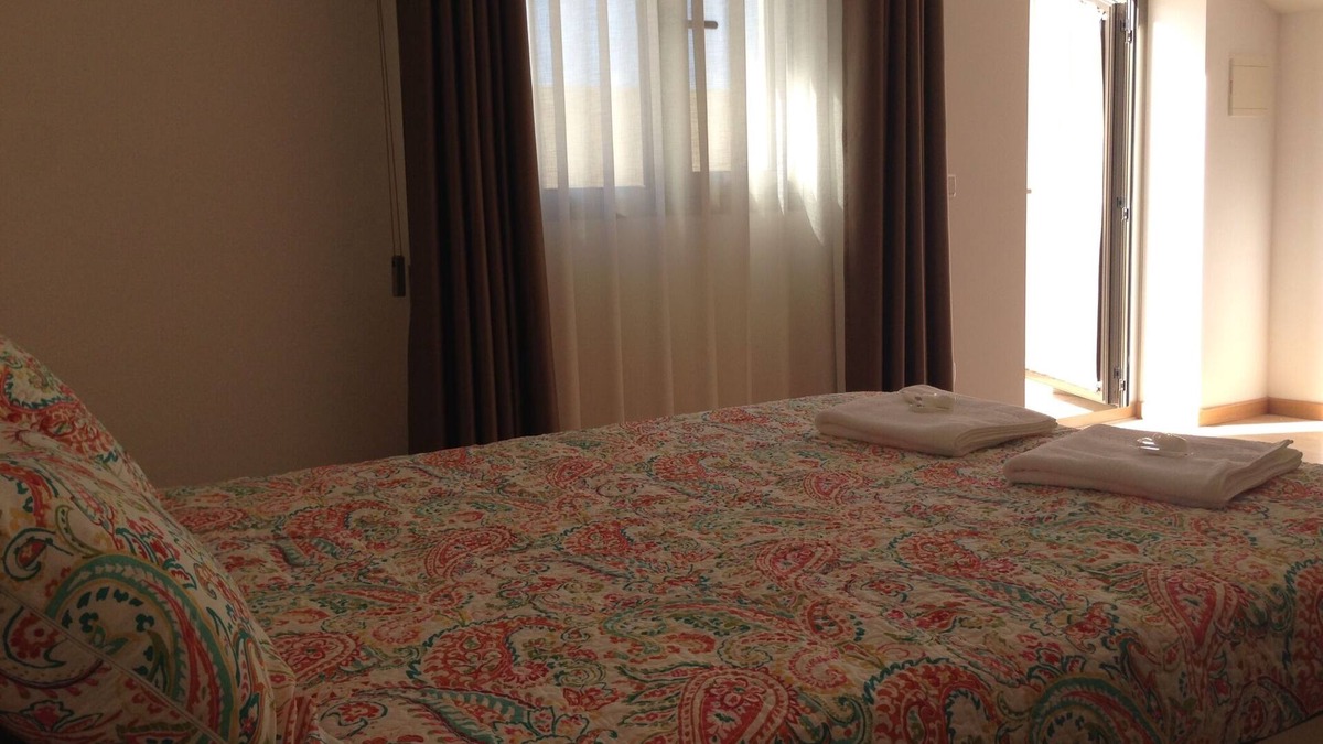 Figueira da Foz Apartment | Figueira Duplex Praia Buarcos, wi-fi, cable Tv