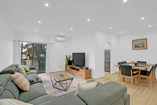 Tuncurry Apartment | Filoli 5