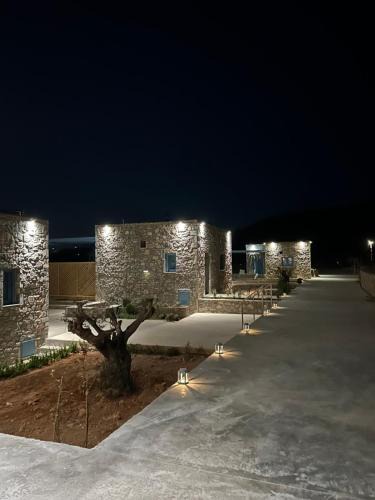 Schoinousa House | Filotimia