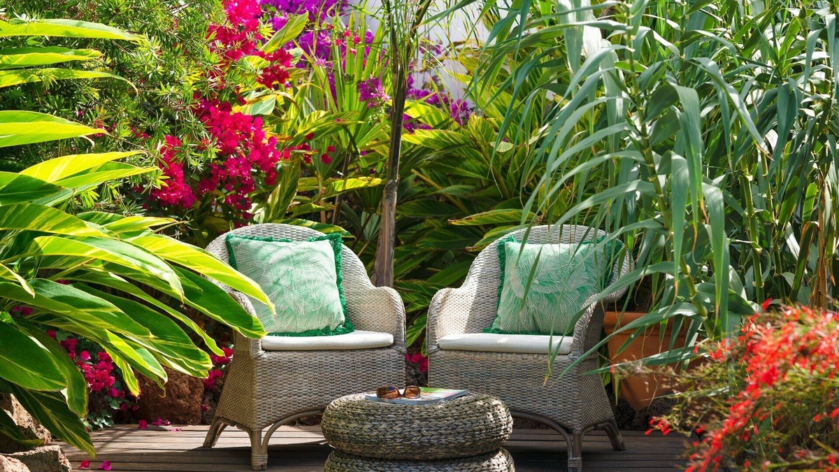 Guatiza Villa | Finca Botanico Secret Garden - Private Tropical Garden, BBQ, Outdoor Spa Shower