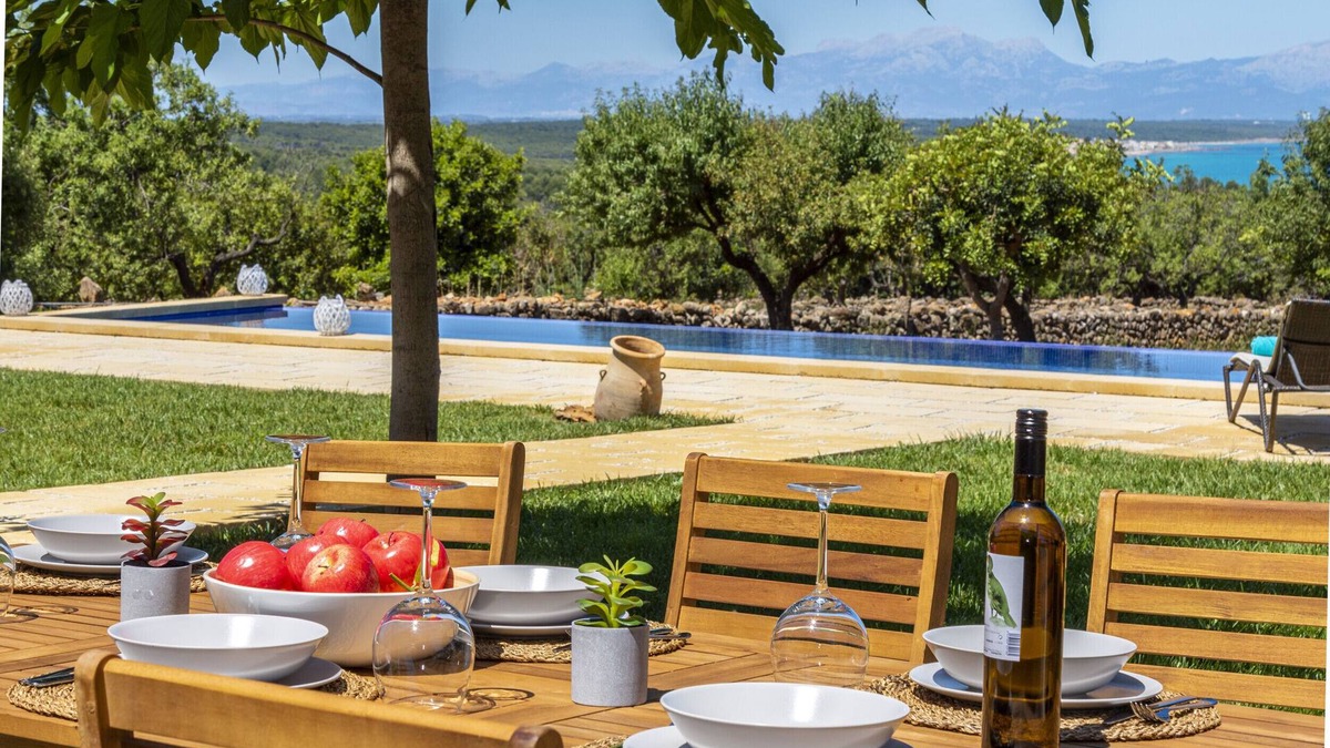 Arta Villa | Finca can Jaumi By home villas 360