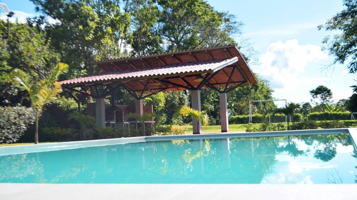 Armenia House | finca el arrullo