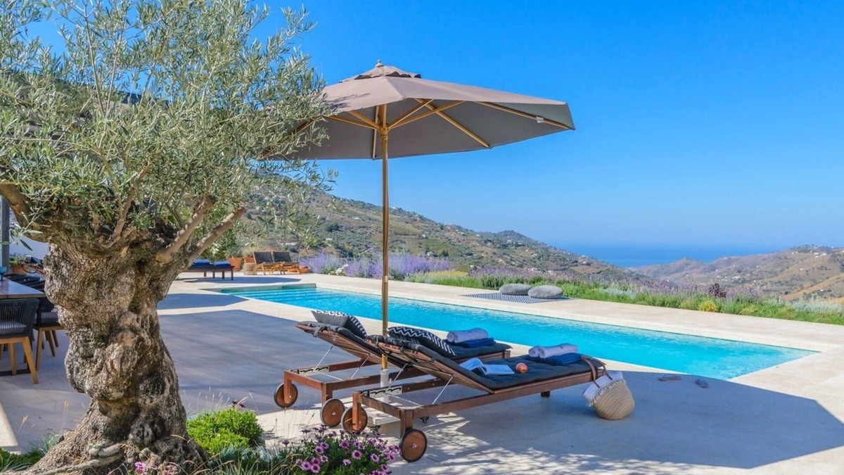 Competa Villa | Finca El Frontín Cómpeta by Ruralidays