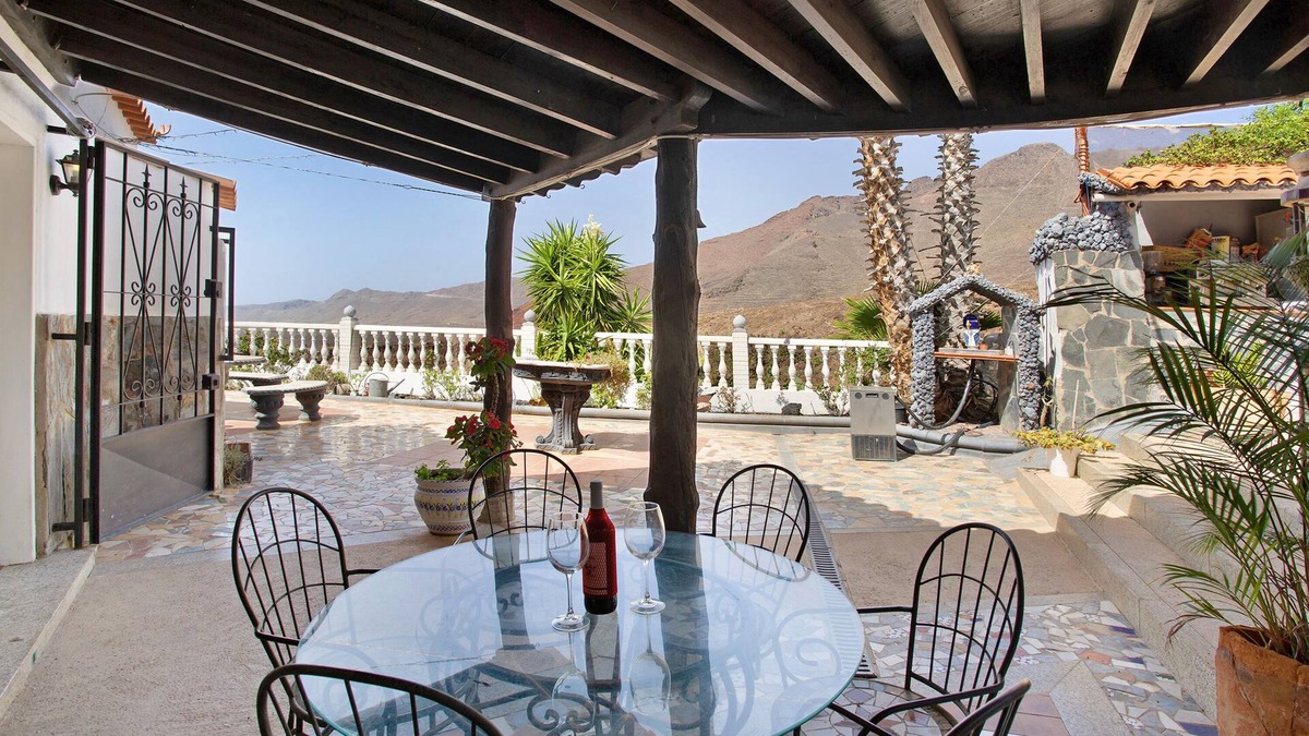 Aguimes House | 'Finca Fani 1' with Sea View, Mountain View, Shared Pool, Terrace & Garden