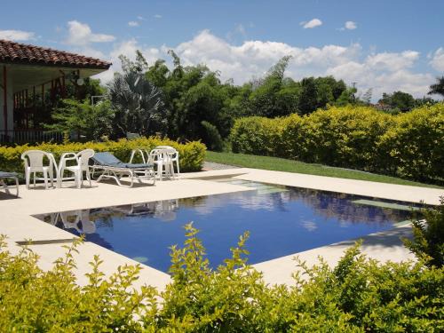 Quimbaya Hotel | Finca Hotel Santana Campestre Quindio