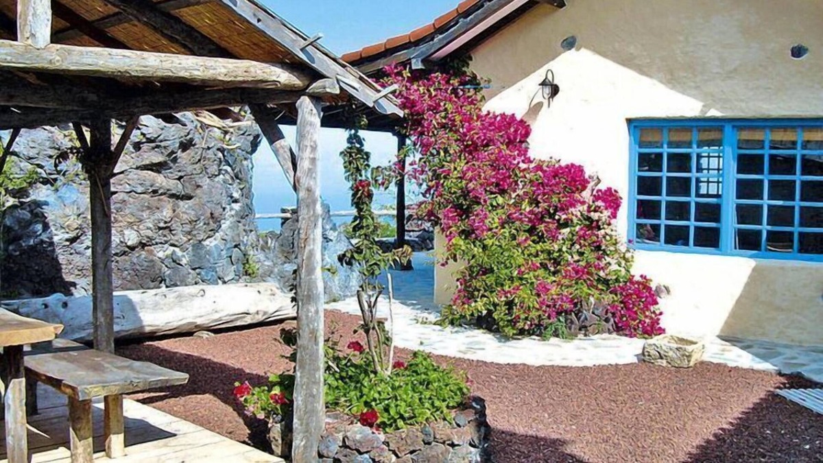 El Tanque House | Finca in El Tanque with parking