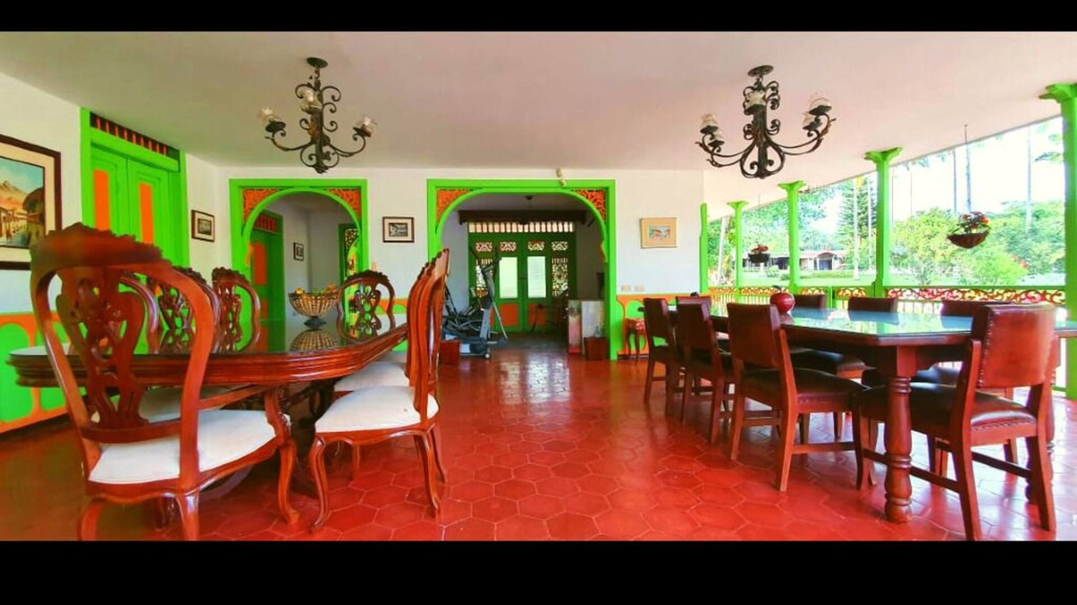 Pereira Cottage | Finca La Floresta Verde / Lugar De Ensueño
